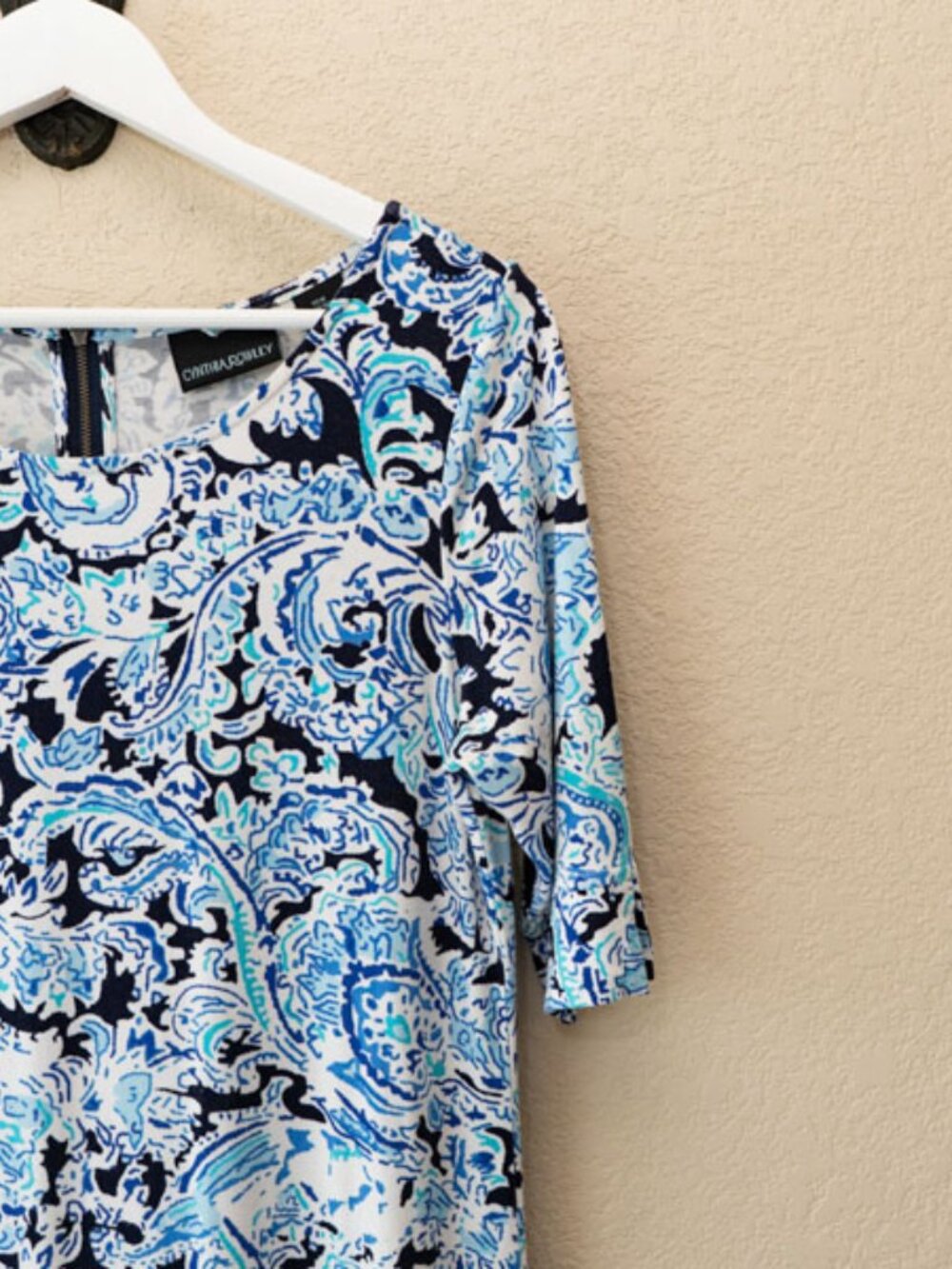 Cynthia Rowley Blue Paisley Print Dress Womens M Shift Back Zip Stretch Career - Picture 4 of 15